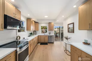 1121 N M St, Tacoma, WA 98403 - Photo 17