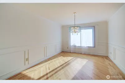 15823 SE 182nd Place, Renton, WA 98058 - Photo 11