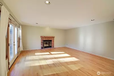 15823 SE 182nd Place, Renton, WA 98058 - Photo 19