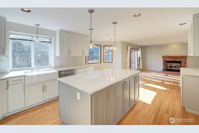 15823 SE 182nd Place, Renton, WA 98058 - Photo 13