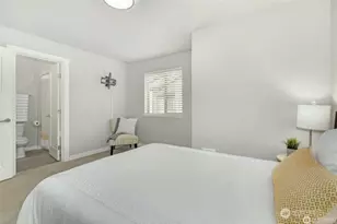 4906 S Willow St, Seattle, WA 98118 - Photo 17