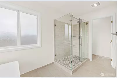 2018 242nd Street SE, Bothell, WA 98021 - Photo 17
