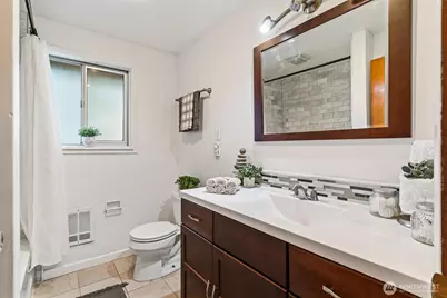 22010 Brier Rd, Brier, WA 98036 - Photo 17