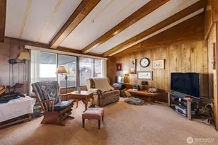 5400 Meeker Dr, Kalama, WA 98625 - Photo 13