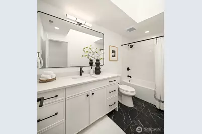 6907 96th Avenue SE, Mercer Island, WA 98040 - Photo 17