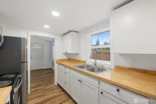 926 Austin Ave, Port Orchard, WA 98366 - Photo 5