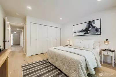 14208 NE 2nd Place, Bellevue, WA 98007 - Photo 21