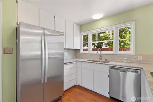 2615 Ocean Beach Hwy, Longview, WA 98632 - Photo 11