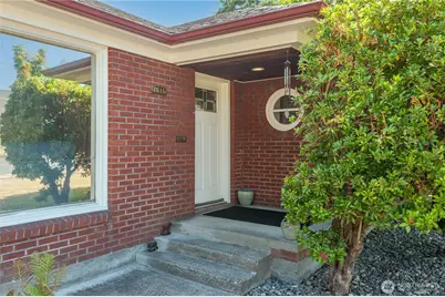 2615 Ocean Beach Highway, Longview, WA 98632 - Photo 3