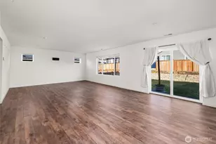 19851 23rd Ave Ct E, Spanaway, WA 98387 - Photo 3