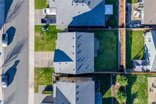 19851 23rd Ave Ct E, Spanaway, WA 98387 - Photo 25