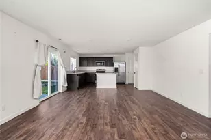 19851 23rd Ave Ct E, Spanaway, WA 98387 - Photo 5