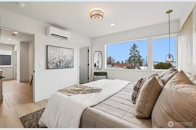 2626 A 58th Avenue SW, Seattle, WA 98116 - Photo 15