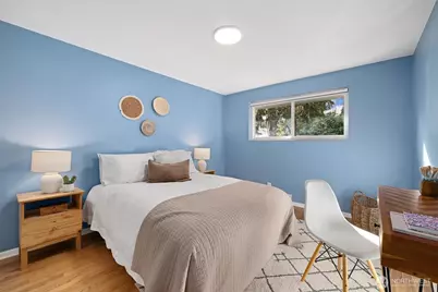 7541 32nd Avenue NE, Seattle, WA 98115 - Photo 15