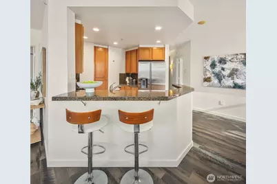 2607 Western Avenue #556, Seattle, WA 98121 - Photo 13
