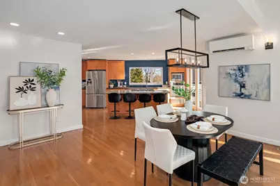 6206 52nd Avenue NE, Seattle, WA 98115 - Photo 7