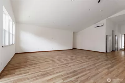 801 NW Shire Street, Oak Harbor, WA 98277 - Photo 7