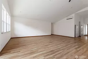 801 NW Shire St, Oak Harbor, WA 98277 - Photo 7