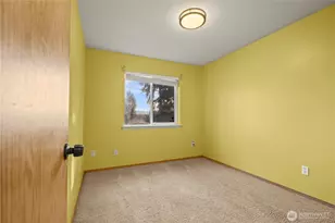 17517 Park Ave S, Spanaway, WA 98387 - Photo 19