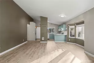 17517 Park Ave S, Spanaway, WA 98387 - Photo 3