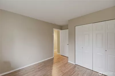 2415 SE 8th Place, Renton, WA 98055 - Photo 21