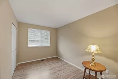 2415 SE 8th Place, Renton, WA 98055 - Photo 19