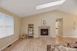 2415 SE 8th Pl, Renton, WA 98055 - Photo 3