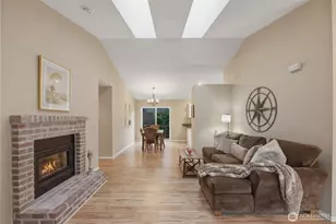 2415 SE 8th Pl, Renton, WA 98055 - Photo 5