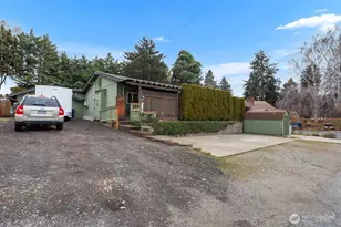 1134 Barton Square, East Wenatchee, WA 98802 - Photo 1