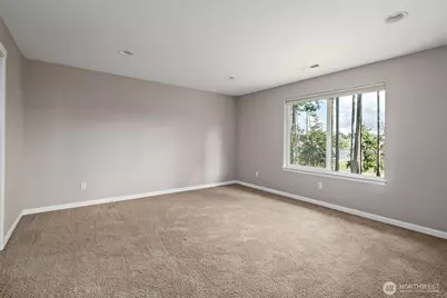 2722 SW Fairway Point Drive, Oak Harbor, WA 98277 - Photo 23