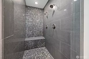 2722 SW Fairway Point Dr, Oak Harbor, WA 98277 - Photo 17