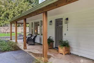 128 Arbor Ln, Longview, WA 98632 - Photo 3