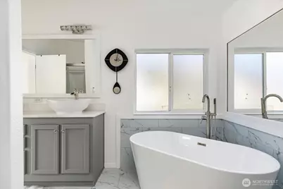 4522 Monkey Hill Road, Oak Harbor, WA 98277 - Photo 17