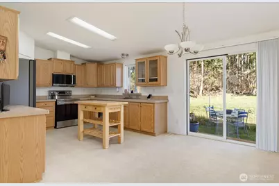 4522 Monkey Hill Road, Oak Harbor, WA 98277 - Photo 7