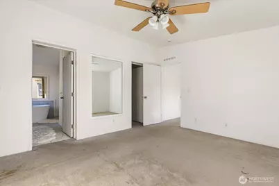 4522 Monkey Hill Road, Oak Harbor, WA 98277 - Photo 15