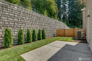 20316 94th Dr NE, Bothell, WA 98011 - Photo 9