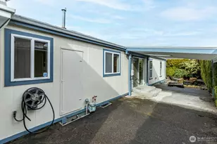 8118 20th Ln SE, Lacey, WA 98503 - Photo 3