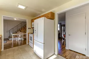 4602 S Burkhart Dr, Tacoma, WA 98409 - Photo 11