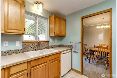 4913 N 13th Street, Tacoma, WA 98405 - Photo 9