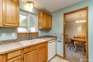 4913 N 13th St, Tacoma, WA 98405 - Photo 9