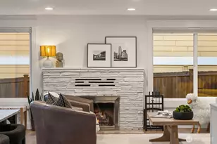 403 NE 94th St, Seattle, WA 98115 - Photo 7