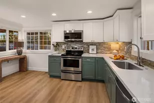 403 NE 94th St, Seattle, WA 98115 - Photo 15