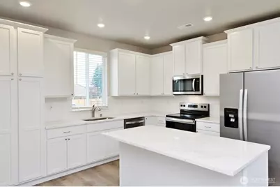 8776 151st Street E, Puyallup, WA 98375 - Photo 5