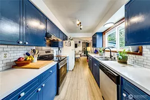 1127 S N St, Port Angeles, WA 98363 - Photo 17