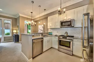 61 Pine St, Edmonds, WA 98020 - Photo 9