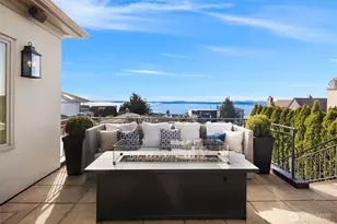 2519 Crestmont Pl W, Seattle, WA 98199 - Photo 13