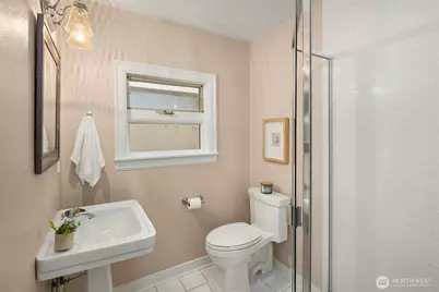 2519 Crestmont Place W, Seattle, WA 98199 - Photo 35