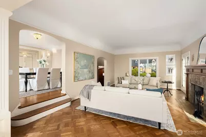 2519 Crestmont Place W, Seattle, WA 98199 - Photo 9