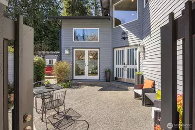 16309 110th Avenue NE, Bothell, WA 98011 - Photo 3