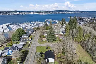 705 Hull Ave, Port Orchard, WA 98366 - Photo 1